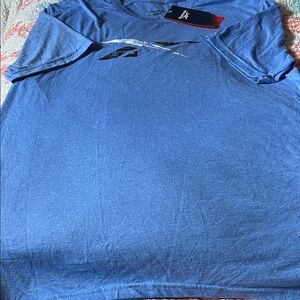 Men’s Reebok Size Small Graphic T. Blue black white. New